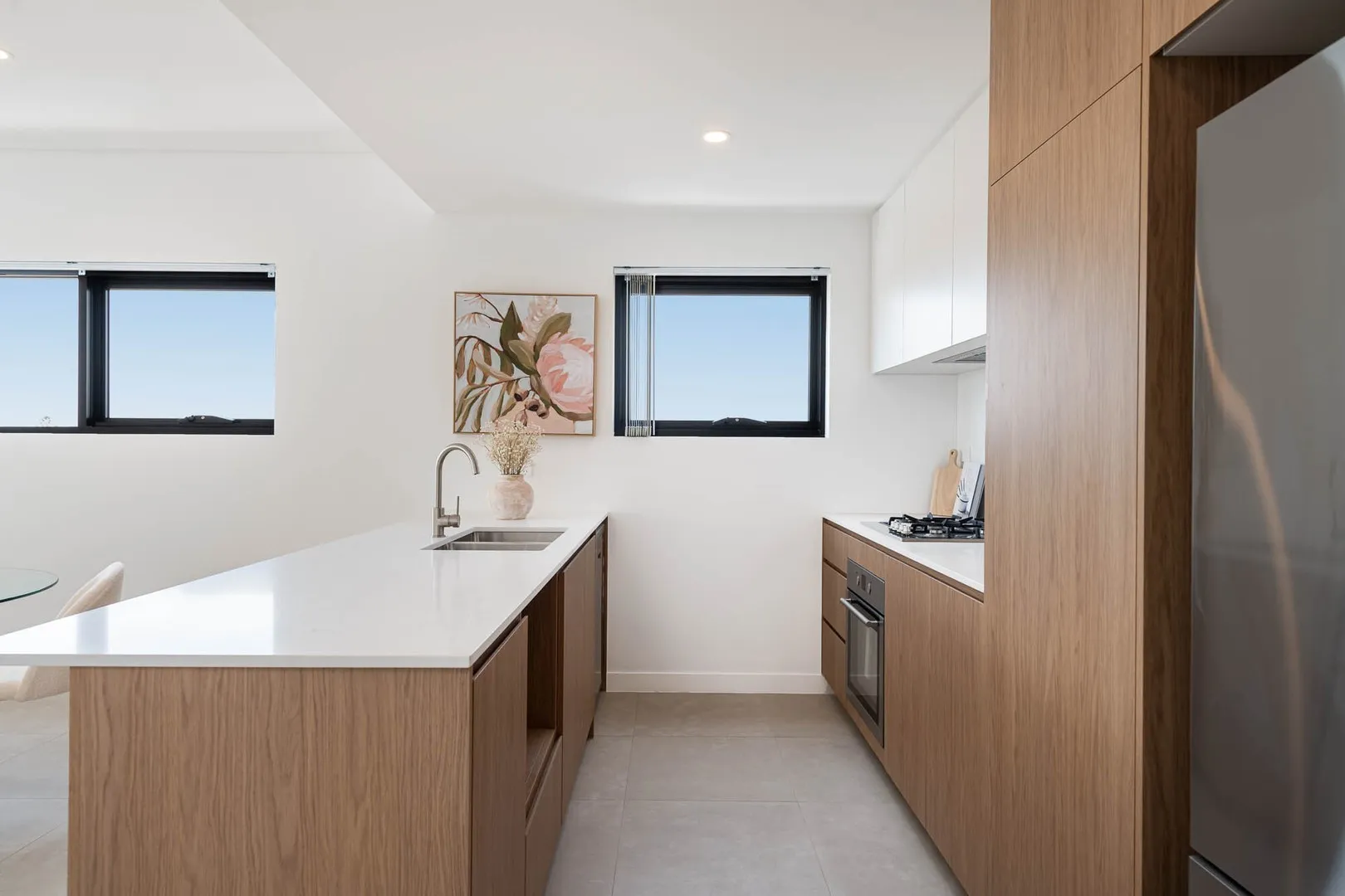 Brand New Luxury Apartments! Walk to Shops, Station and schools. Only Few Left !!Ready to Move In in 2-4 months!, Rouse Hill