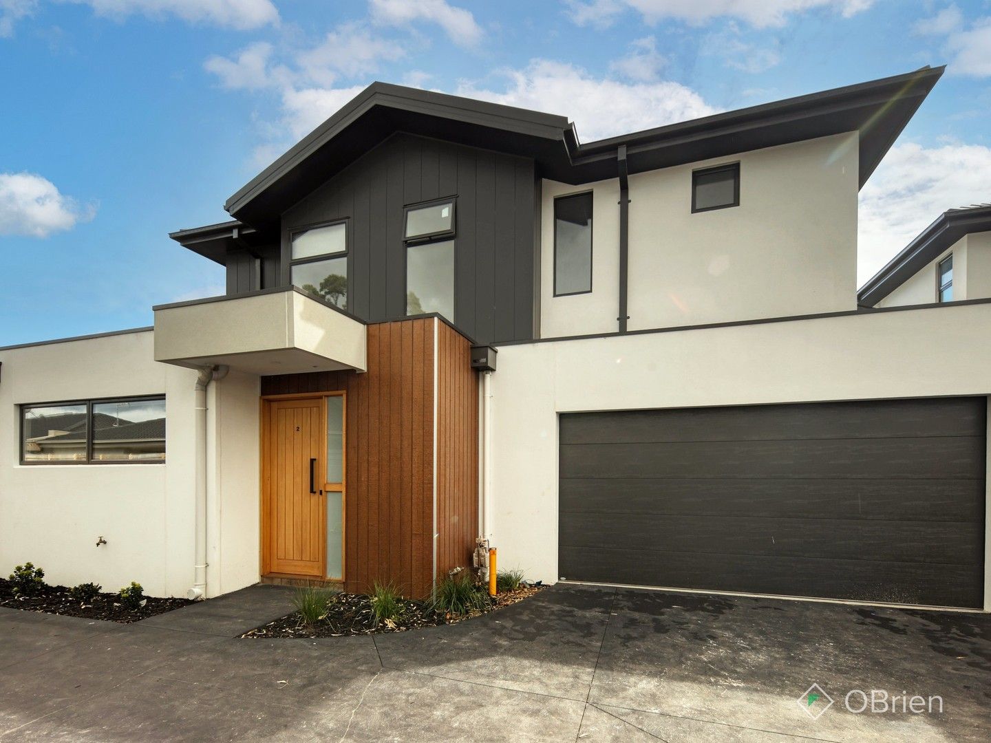 3 bedrooms Apartment / Unit / Flat in 2/4 Rigby Street CARRUM VIC, 3197