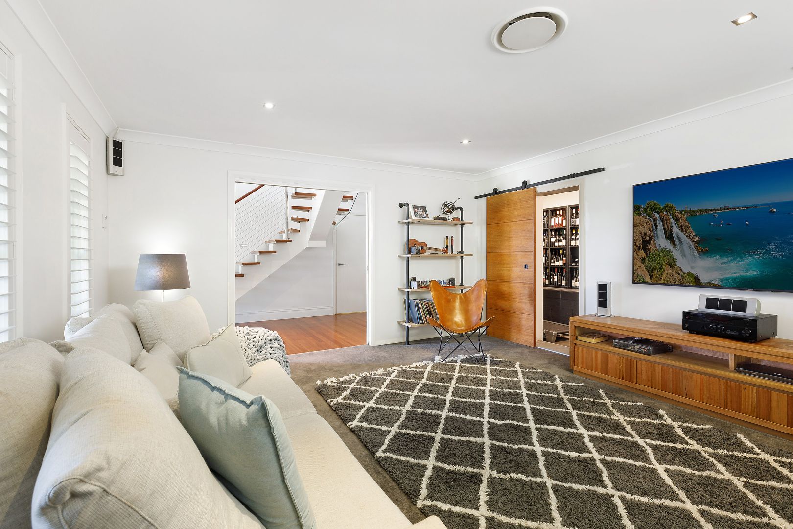 27 Lumeah Avenue, Wamberal NSW 2260, Image 2