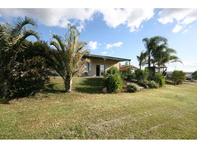 18 Tarragon Road, The Palms QLD 4570, Image 2