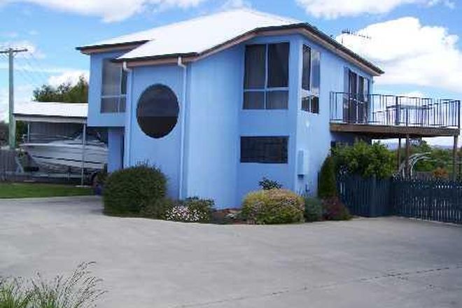 Picture of 1/2 Meredith Court, SWANSEA TAS 7190