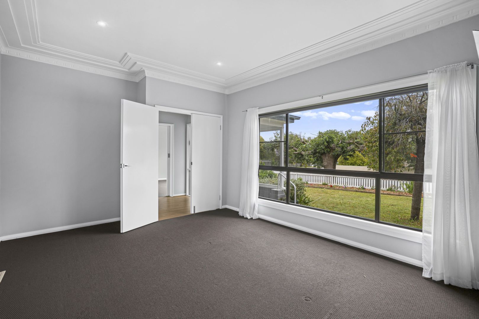 5 Helena Street, Mittagong NSW 2575 House For Rent 695 Domain