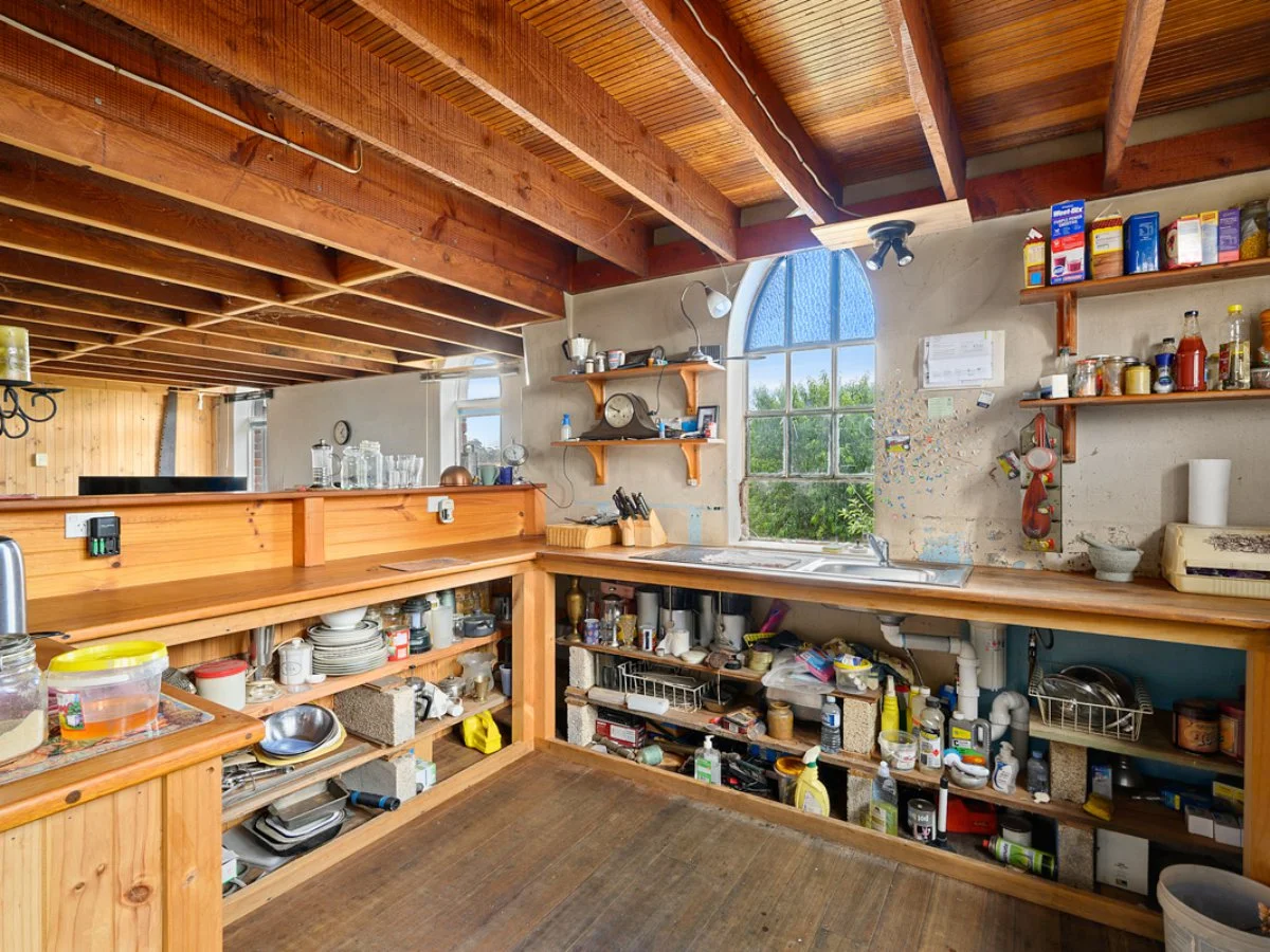 Image 12