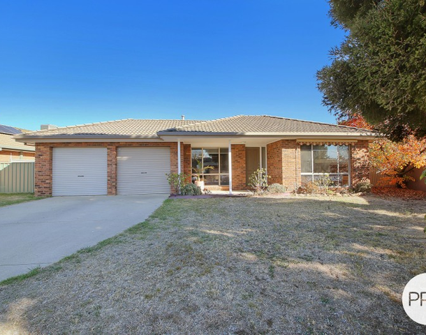 42 Koetong Crescent, West Wodonga VIC 3690