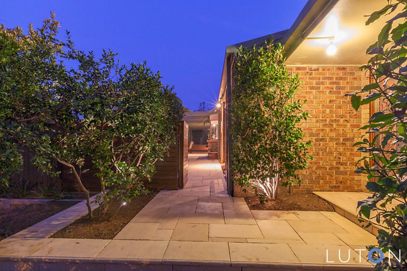 9 Casey Crescent, Calwell ACT 2905, Image 2