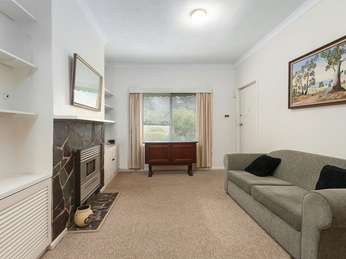 32 Banks Street, Yarralumla ACT 2600, Image 1