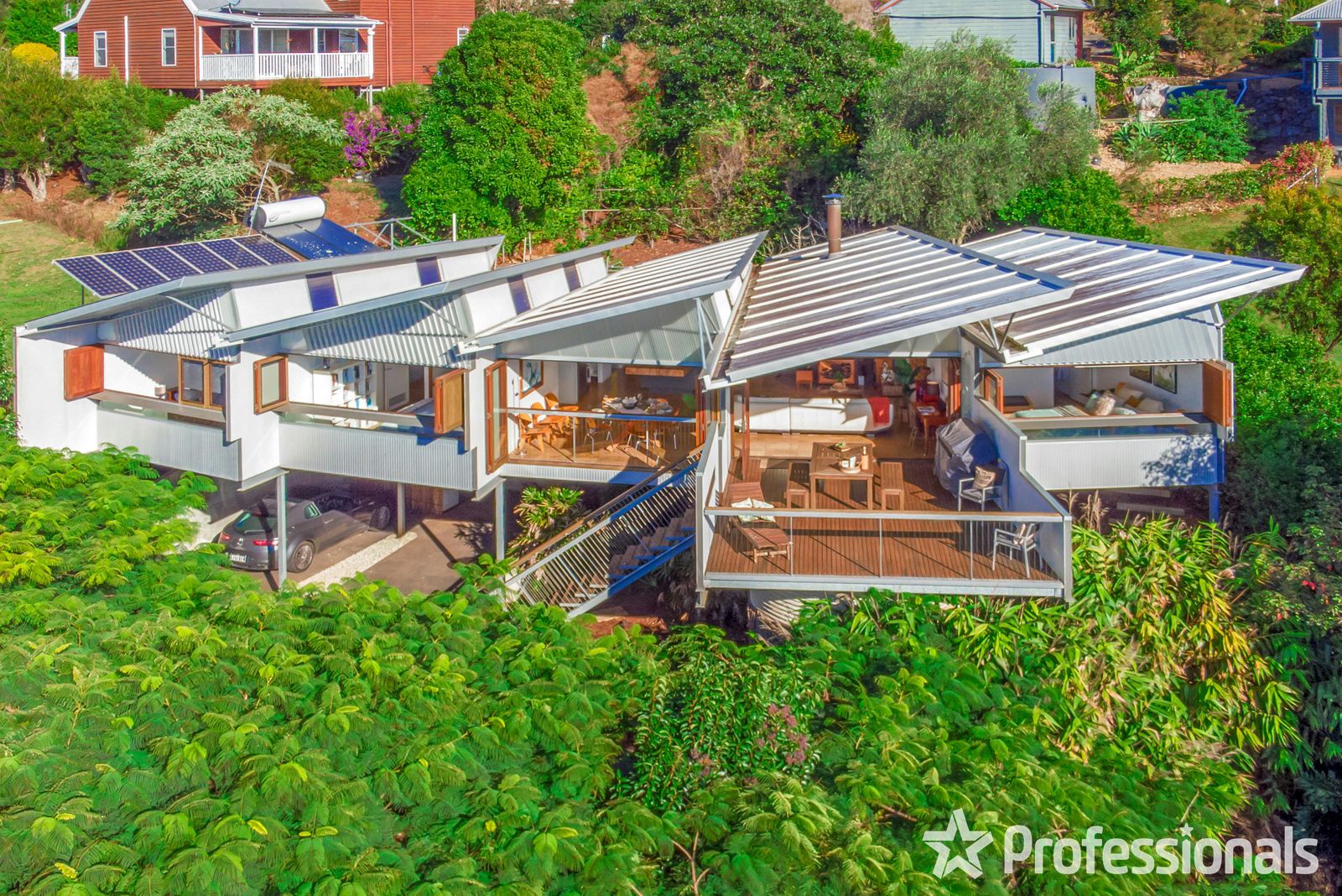 8 Areca Court, Tamborine Mountain QLD 4272, Image 0