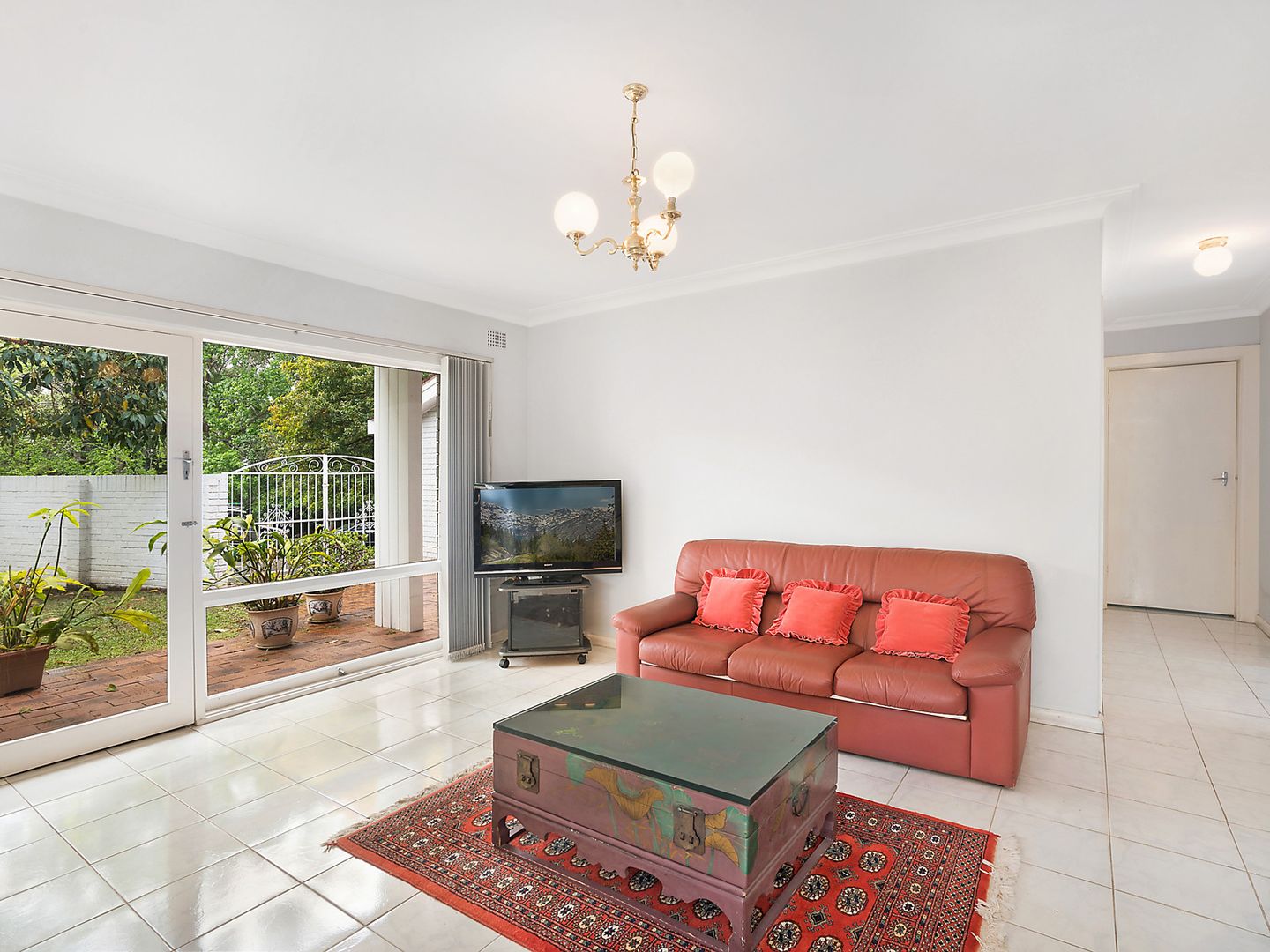 17 Lancaster Avenue, St Ives NSW 2075, Image 2