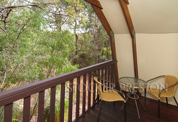 9 Fairlawn Place, MOLLOY ISLAND WA 6290, Image 0