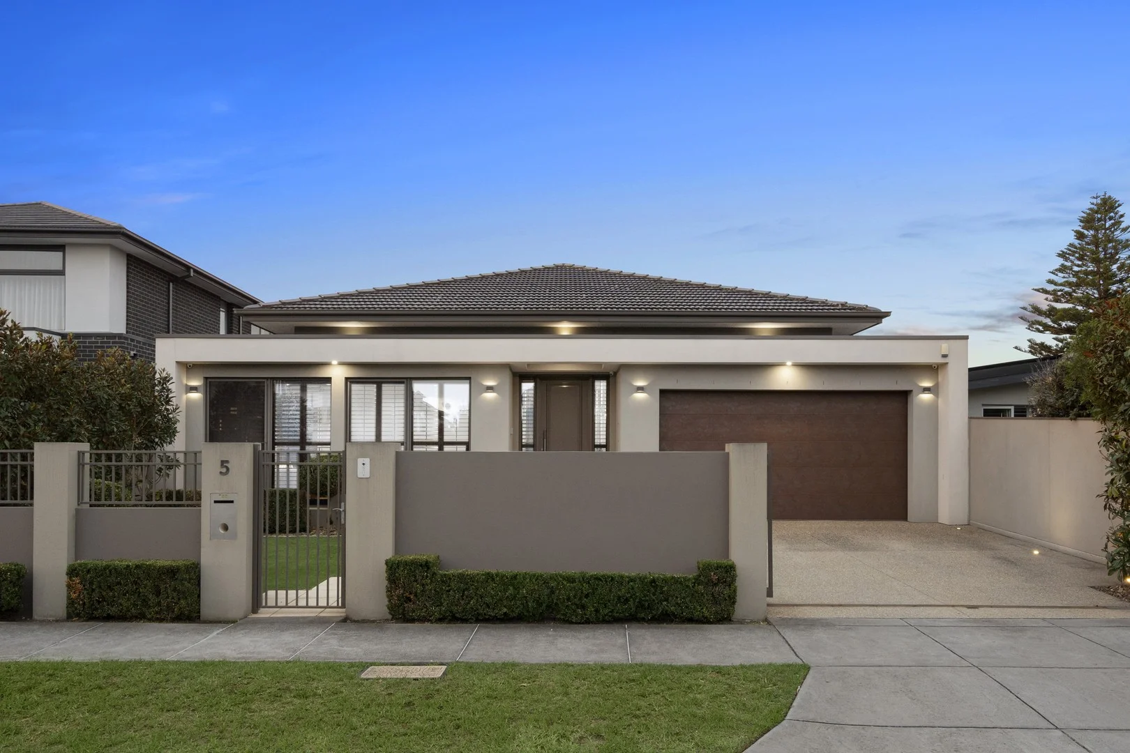 Primary image of 5 Keith Avenue, Edithvale VIC 3196