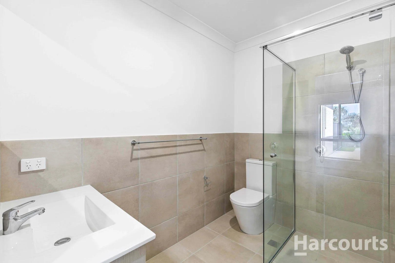 Additional image 10 of 5 Wungul Drive, Nikenbah QLD 4655