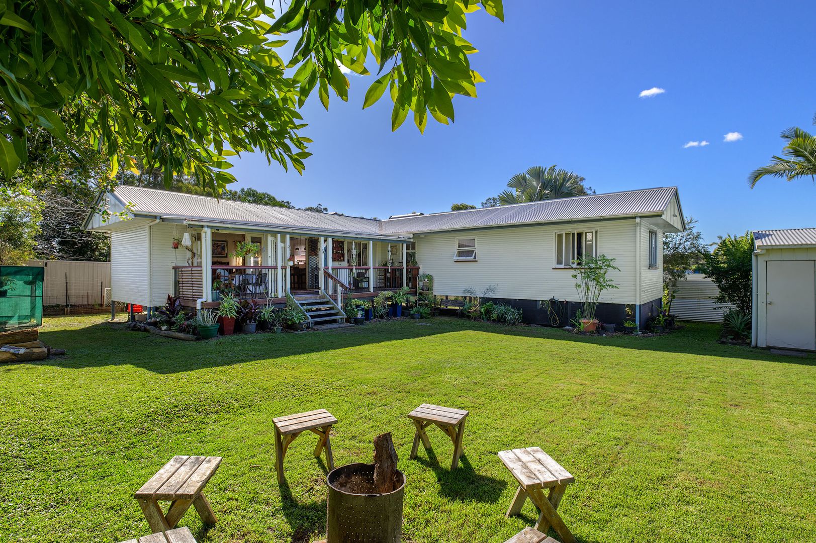 7 Beagle Avenue, Cooloola Cove Property History & Address Research