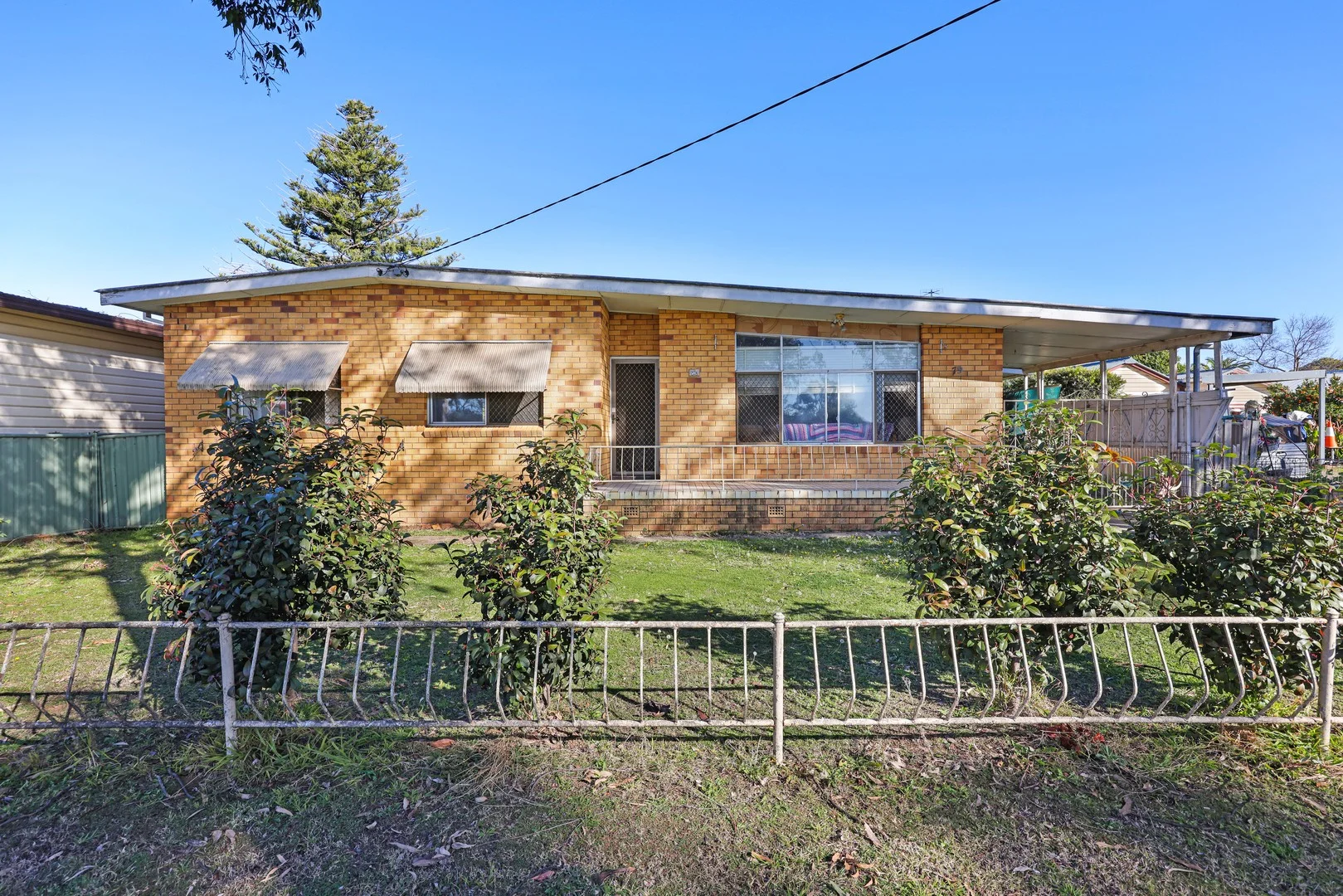 79 Robert Street, Tamworth NSW 2340