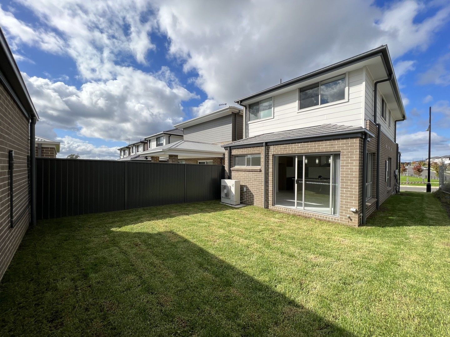 4 bedrooms House in 56 Sister Haultain Ave BARDIA NSW, 2565