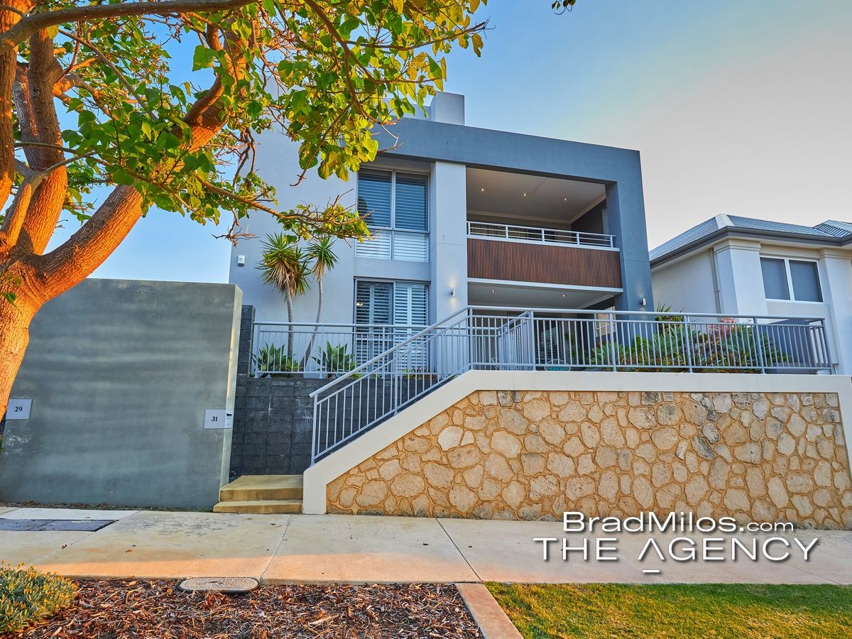 31 Pantheon Avenue, North Coogee WA 6163, Image 1