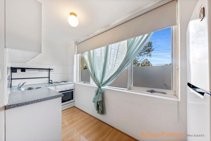 12/106-110 Ascot Vale Road, Flemington VIC 3031, Image 2