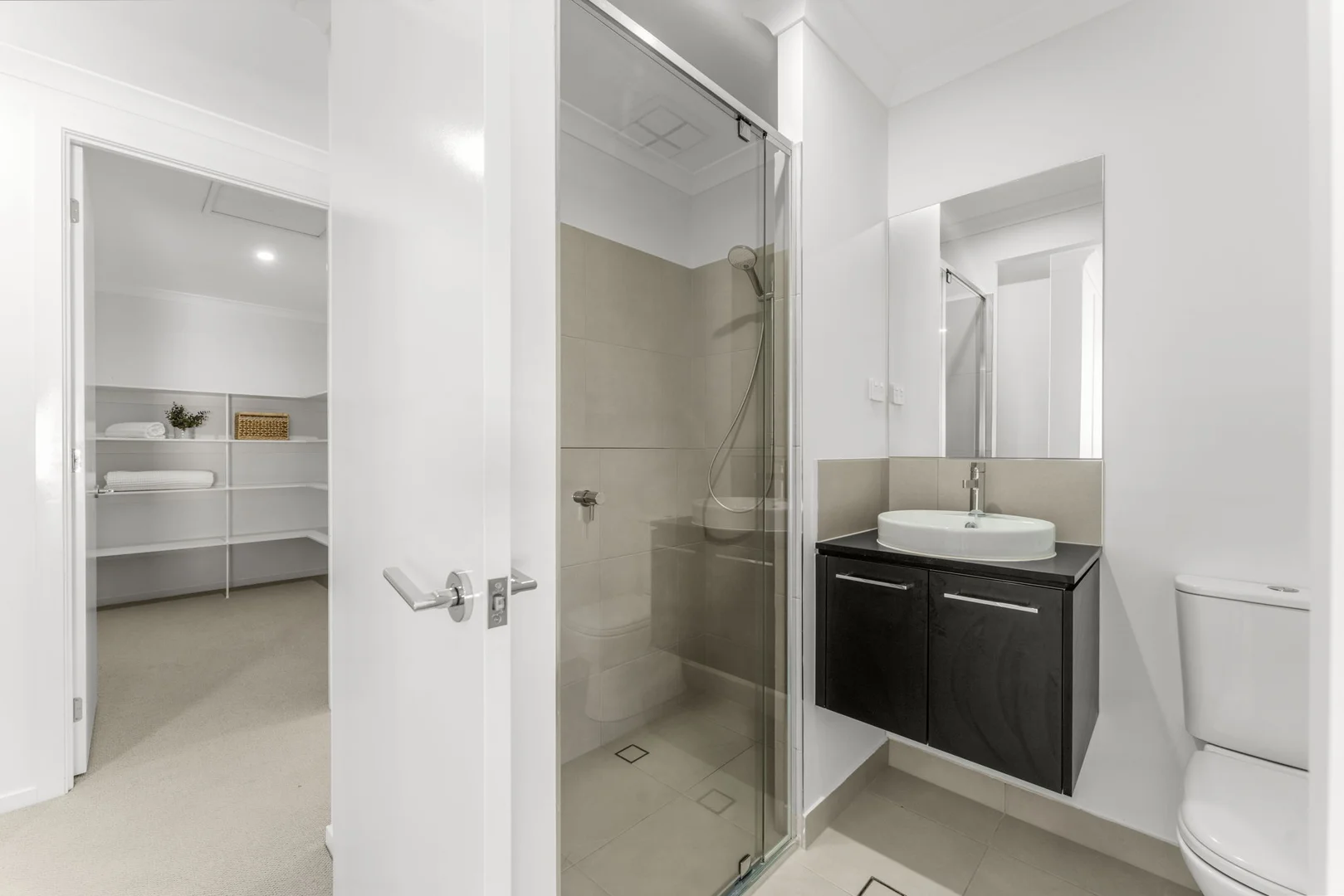 Additional image 40 of 10 Skippers Place, Coomera Waters QLD 4209