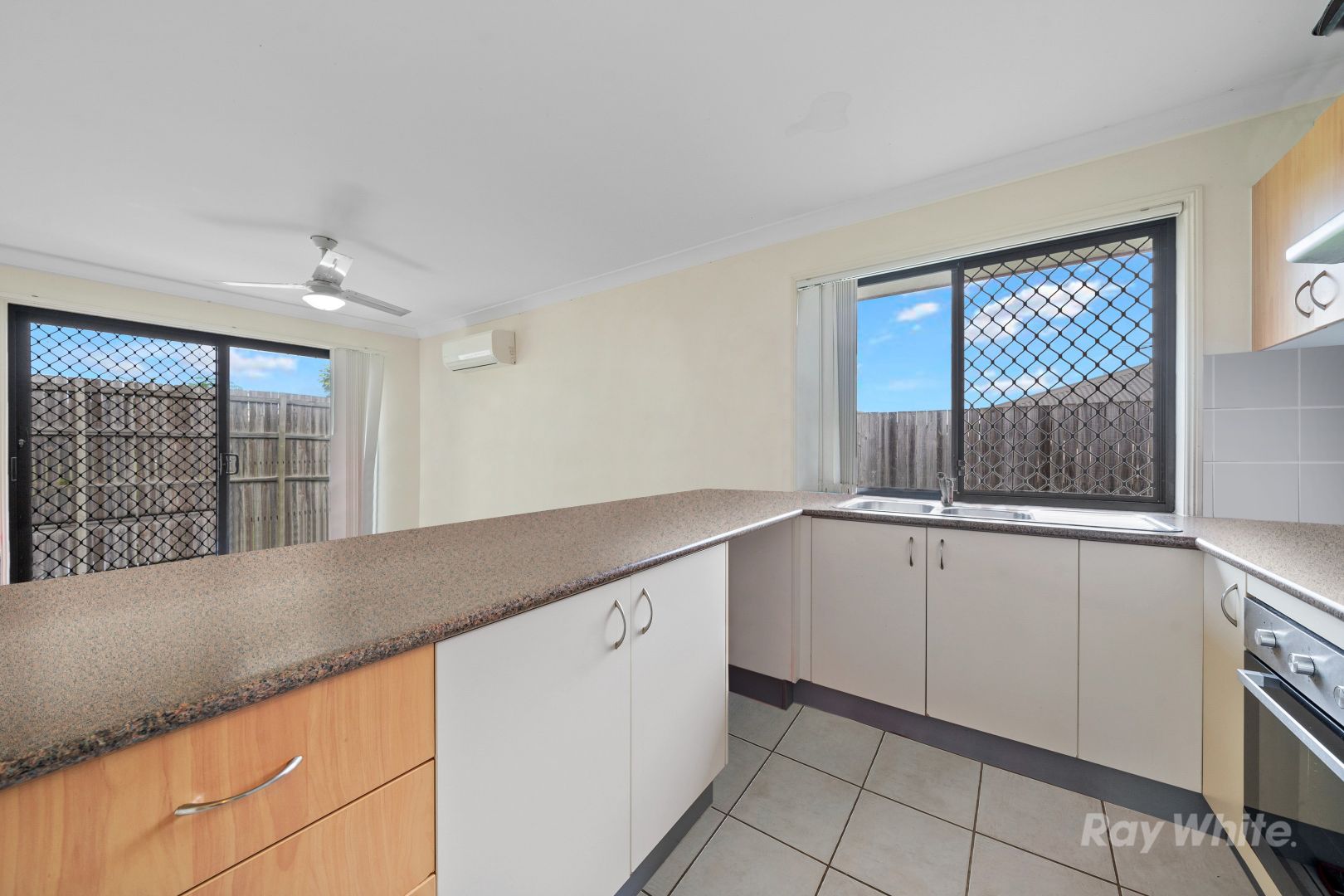 16 Ainslie Street, Marsden QLD 4132, Image 1