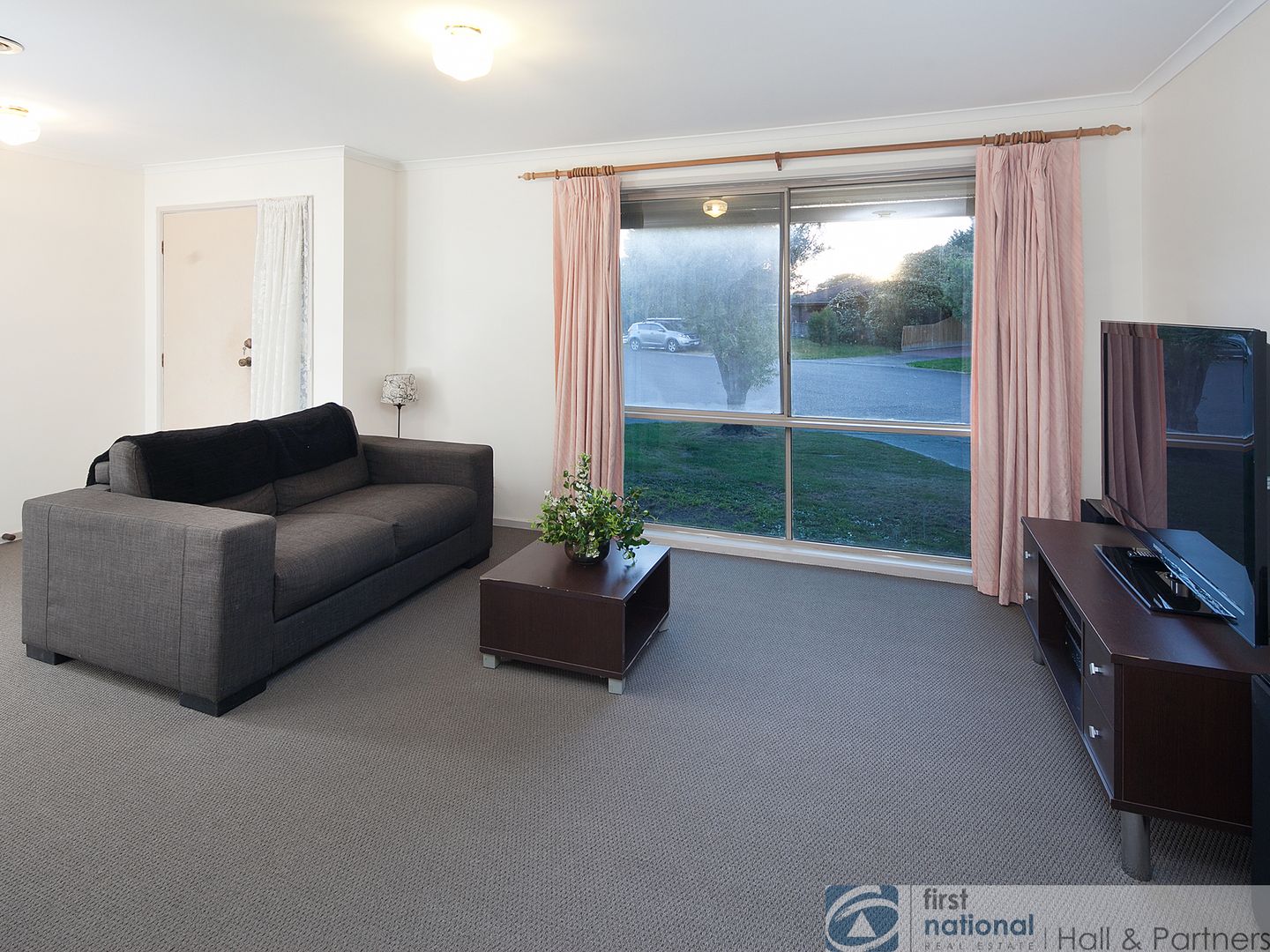 5 Riley Place, Hampton Park VIC 3976, Image 1