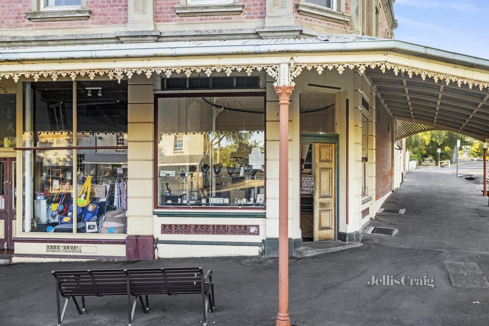 61 Main Street, Maldon VIC 3463, Image 2