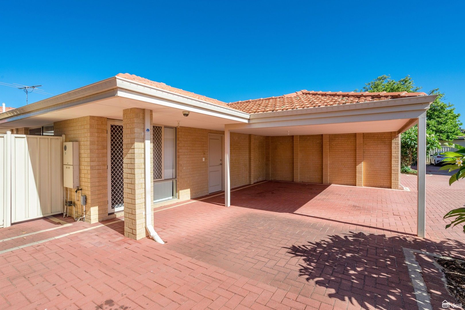 2/187 Cammillo Road, Kelmscott WA 6111, Image 0