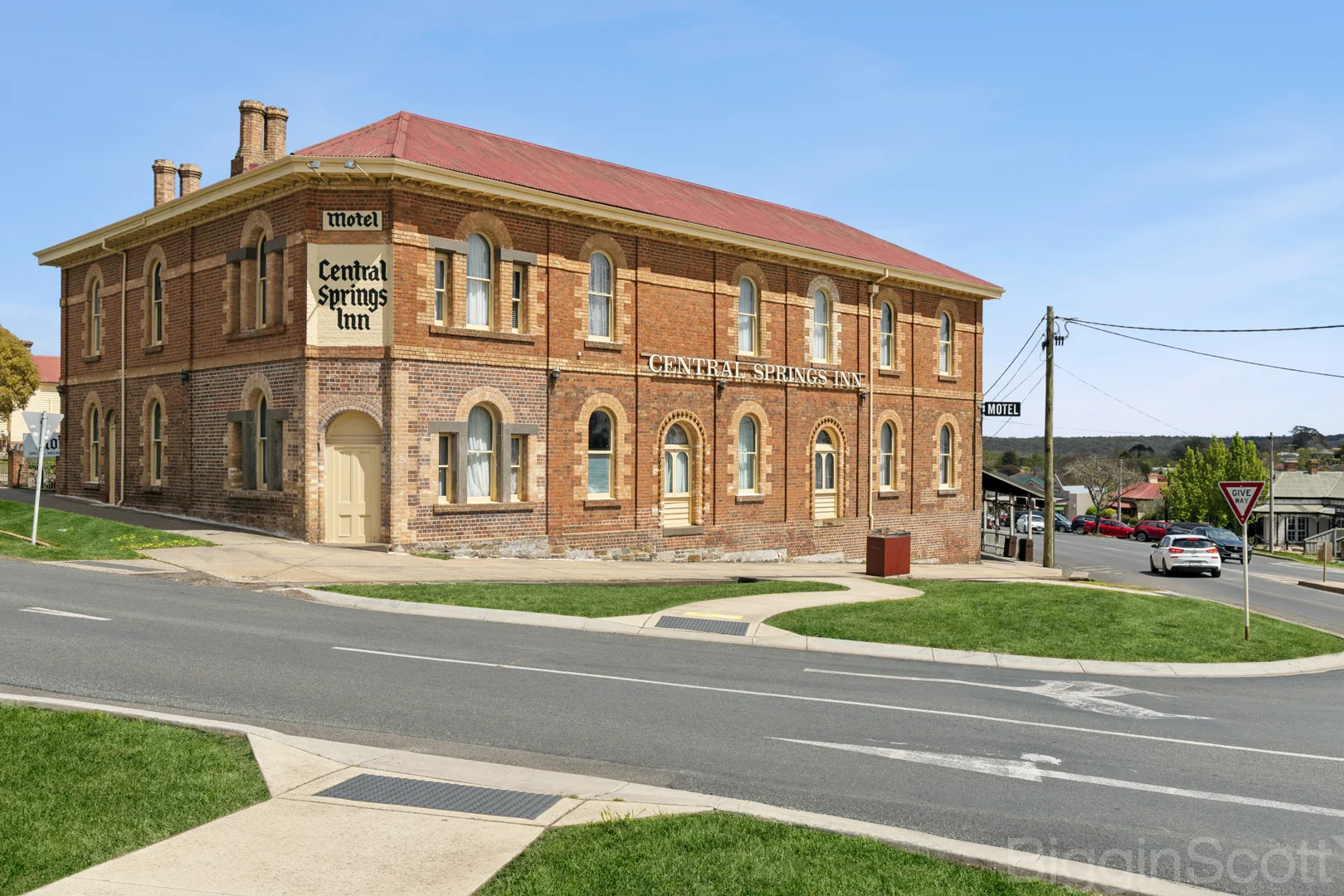 Image 11