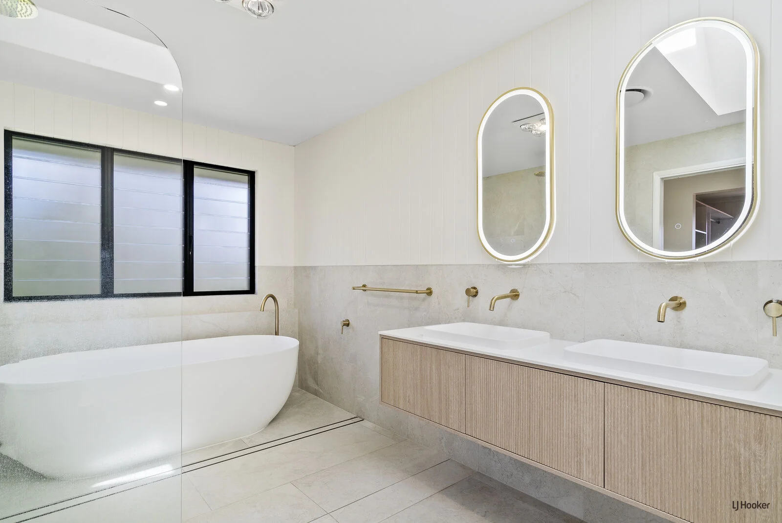 Additional image 8 of 21 Botanical Circuit, Banora Point NSW 2486