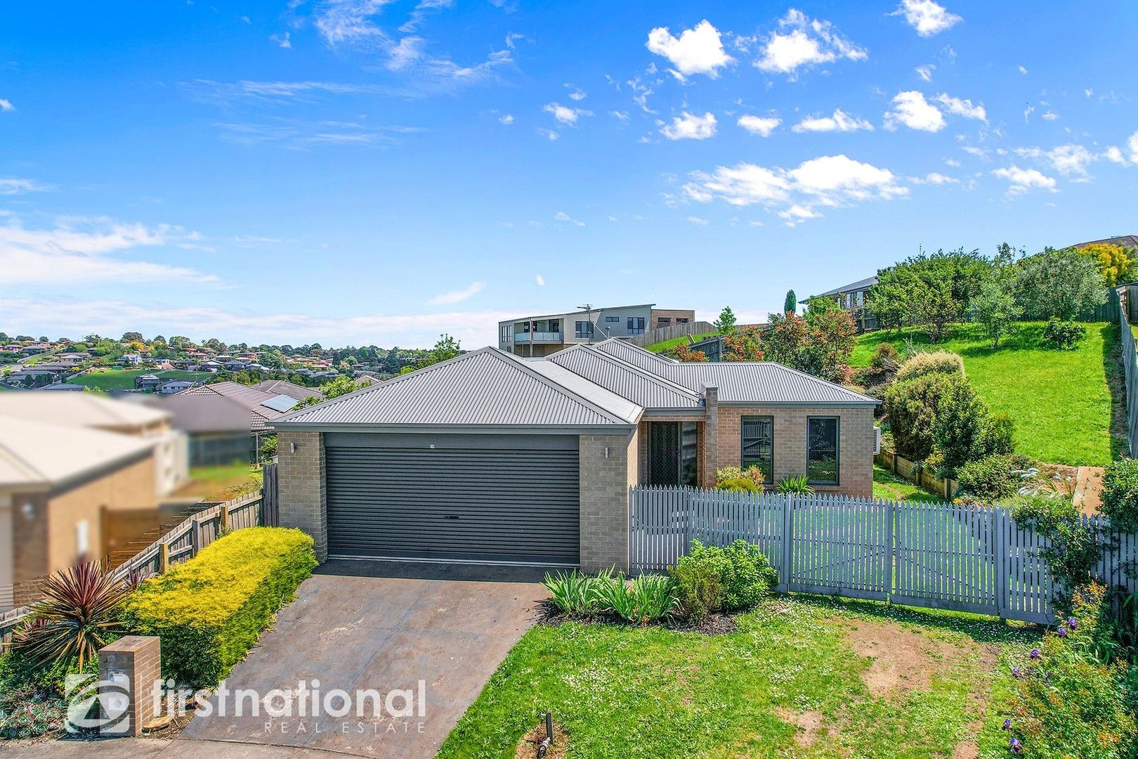 3 bedrooms House in 10 Alaska Court WARRAGUL VIC, 3820