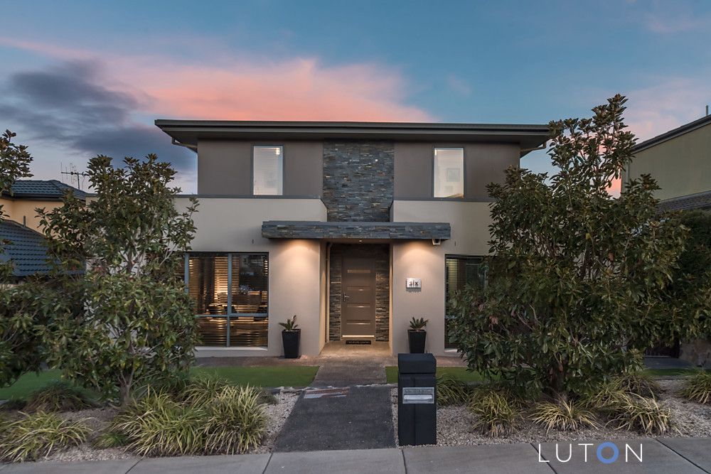 6 De Bortoli Street, Harrison ACT 2914, Image 0