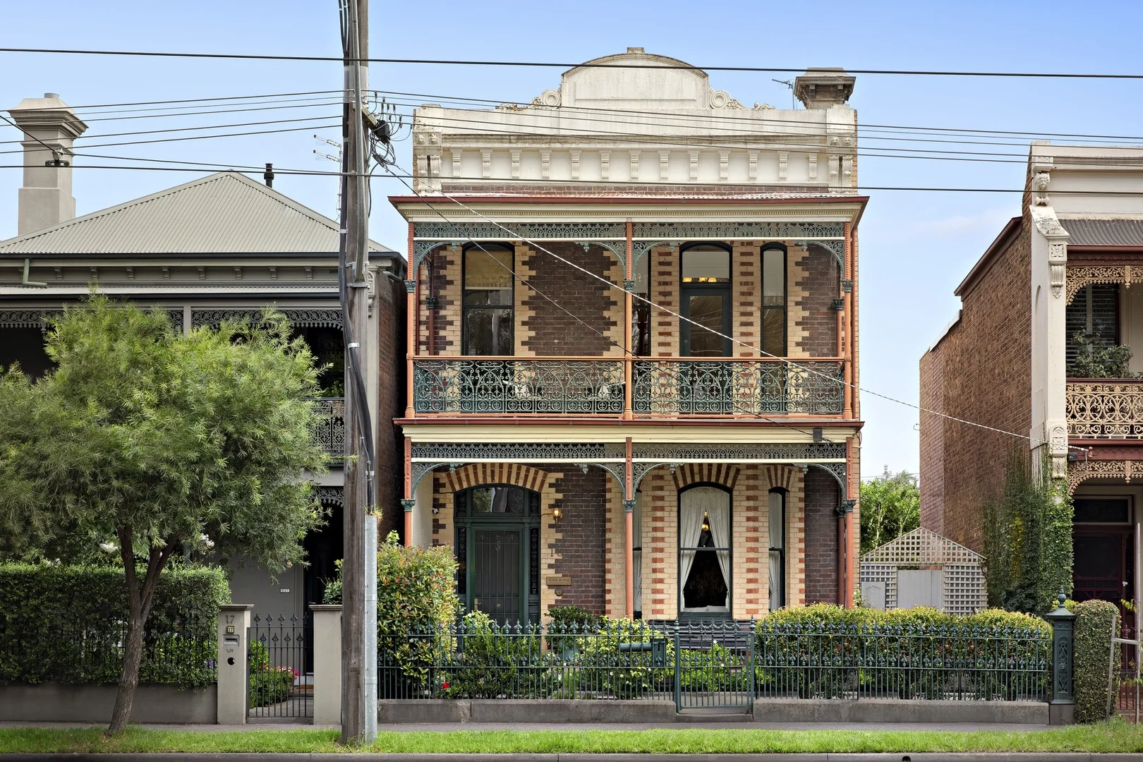 16 Canterbury Road, Albert Park VIC 3206