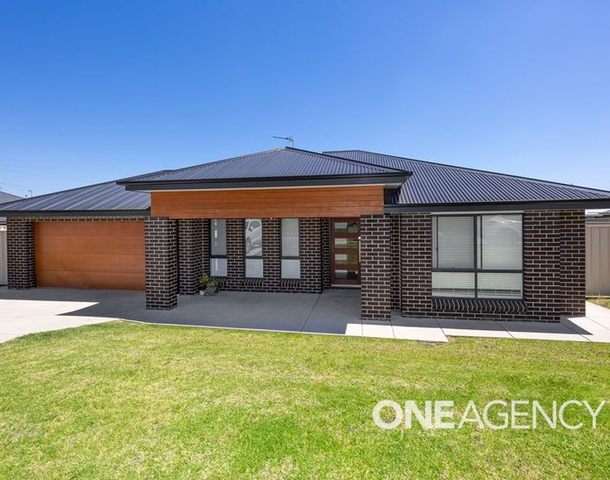 70 Barmedman Avenue, Gobbagombalin NSW 2650