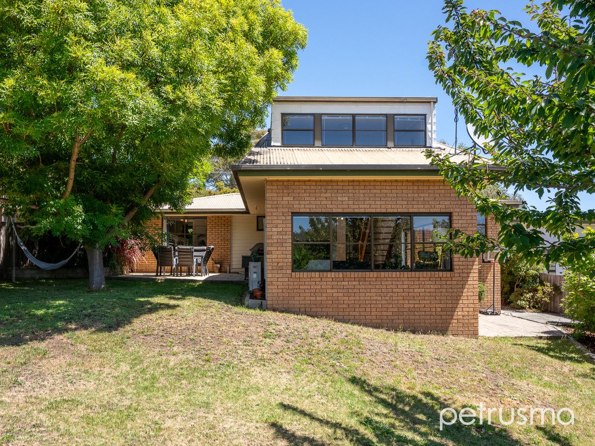 30 Hutchins Street, Kingston TAS 7050, Image 0