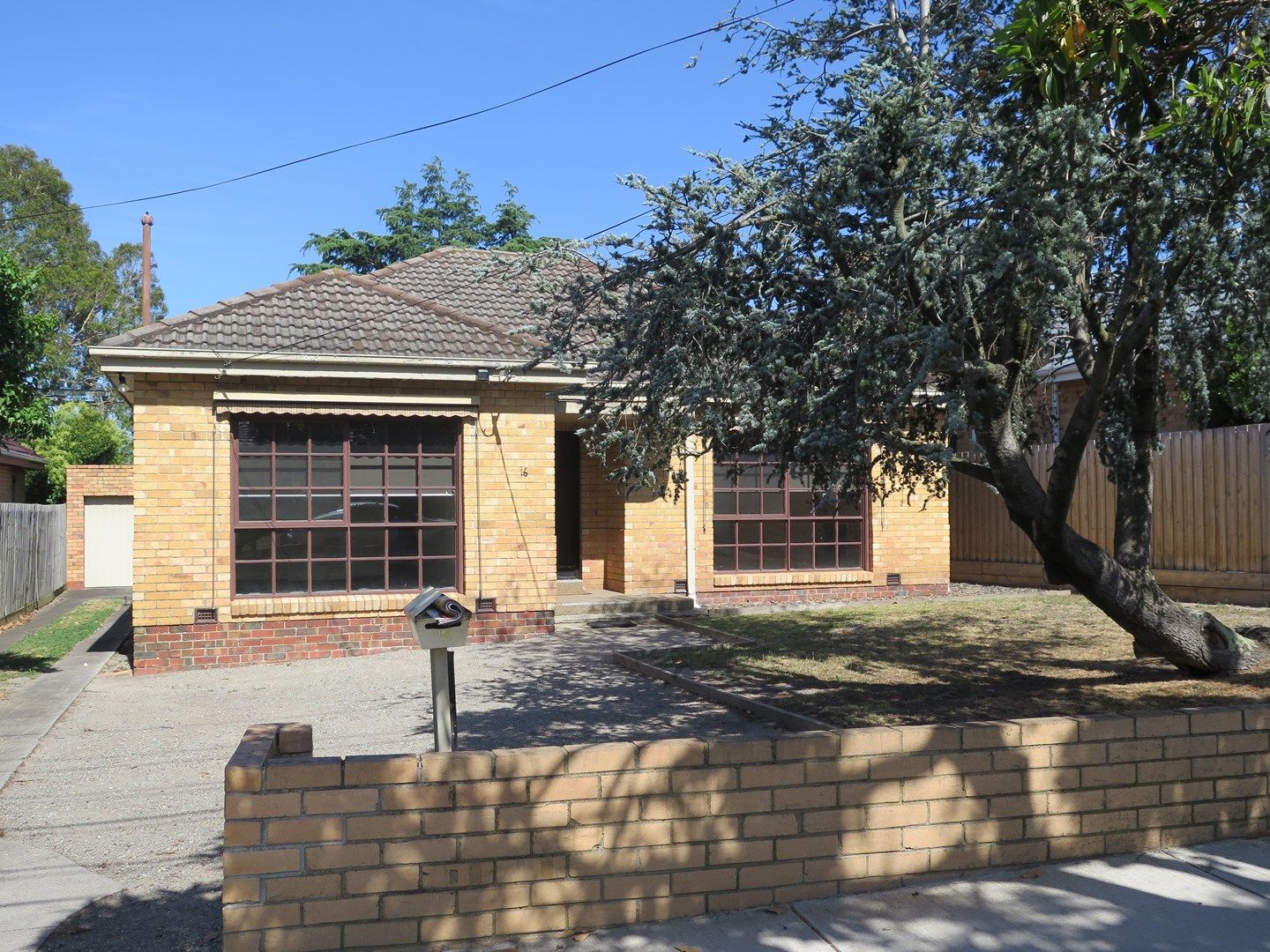 16 Charming Street, Hampton East | Property History & Address Research