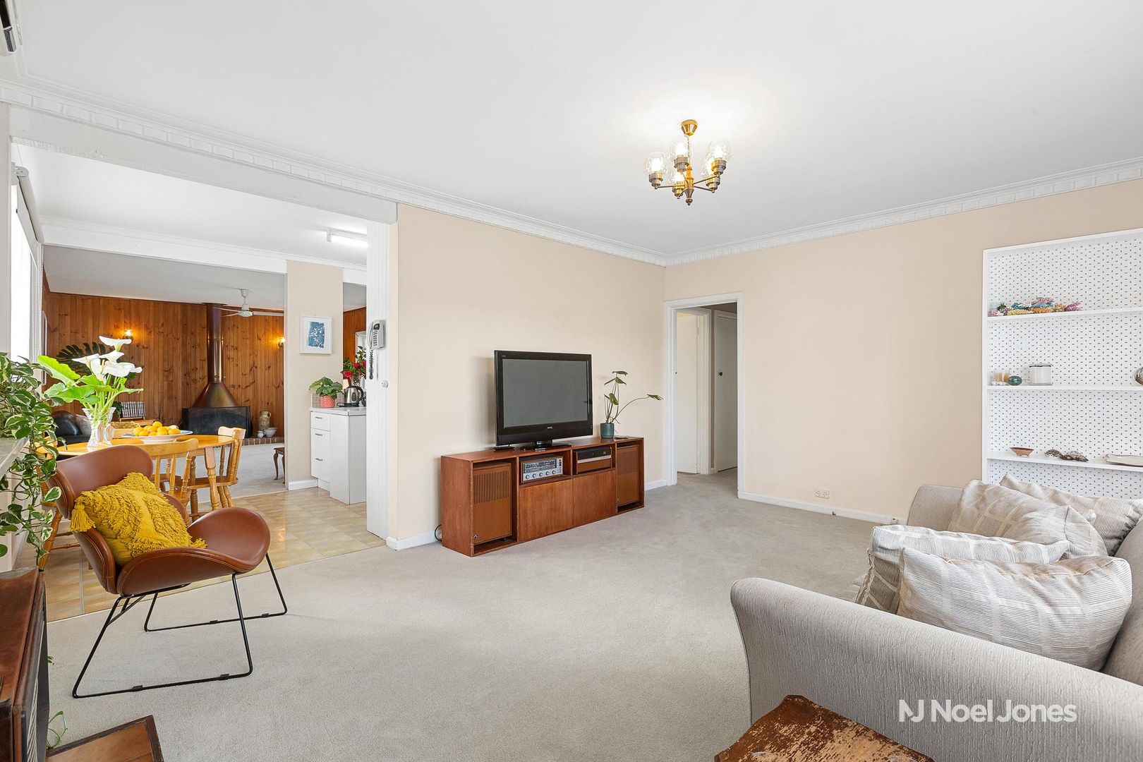 1 Hardwood Court, Mitcham VIC 3132, Image 2