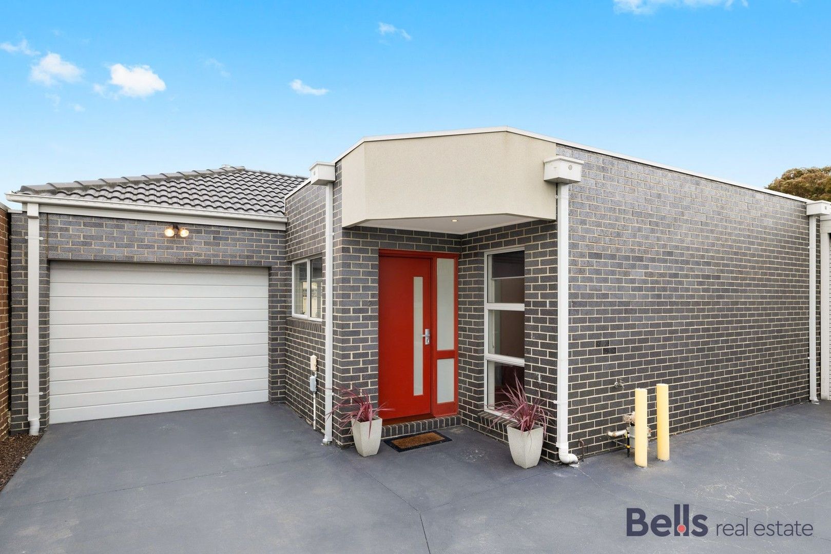 2/66 Talintyre Road, Sunshine West VIC 3020, Image 0