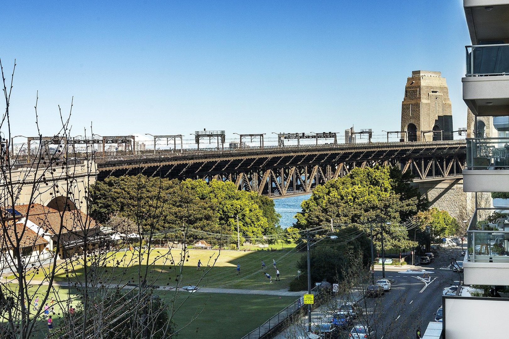 1 bedrooms Apartment / Unit / Flat in 501/80 Alfred Street MILSONS POINT NSW, 2061