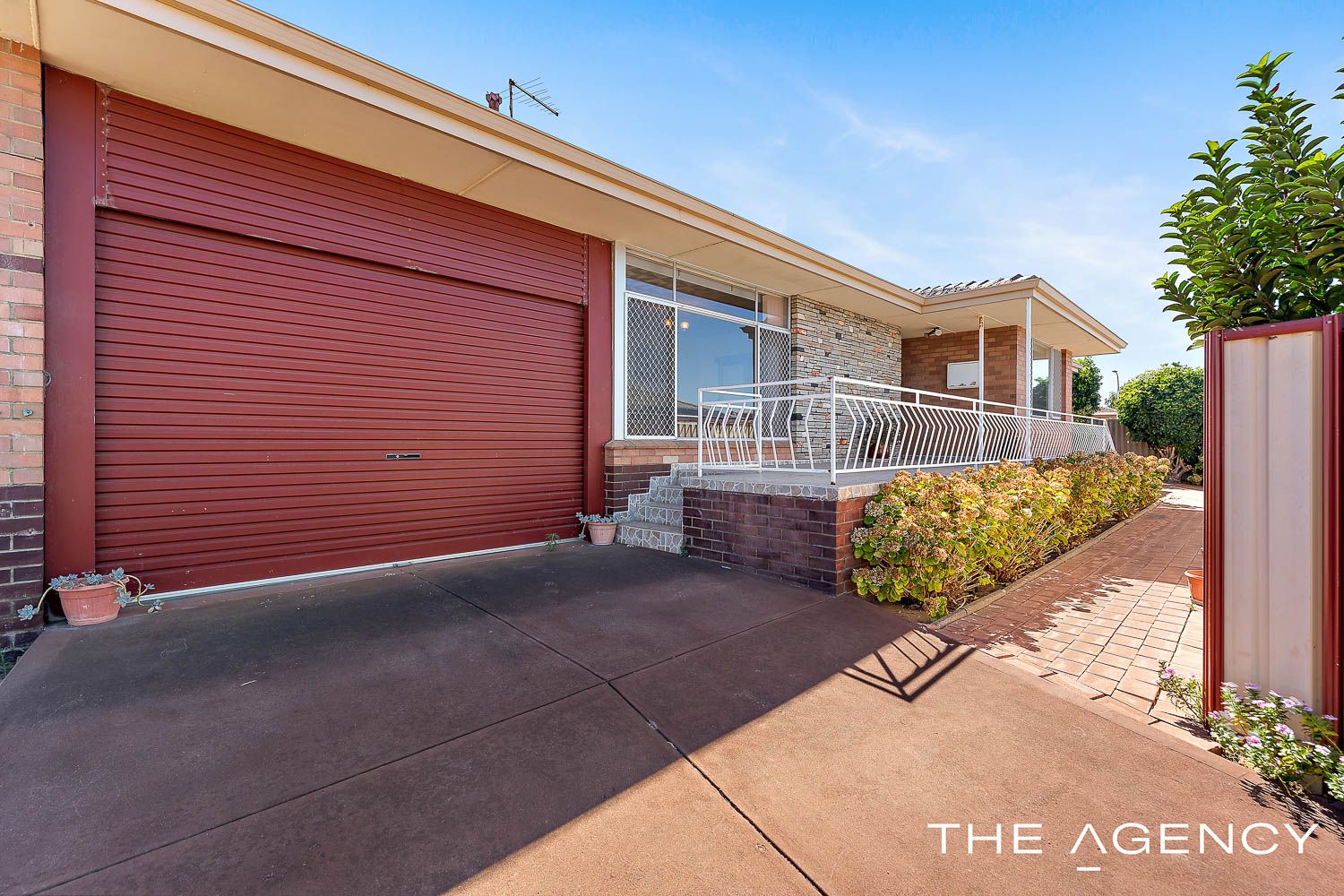 52 Barrington Street, Spearwood WA 6163, Image 0