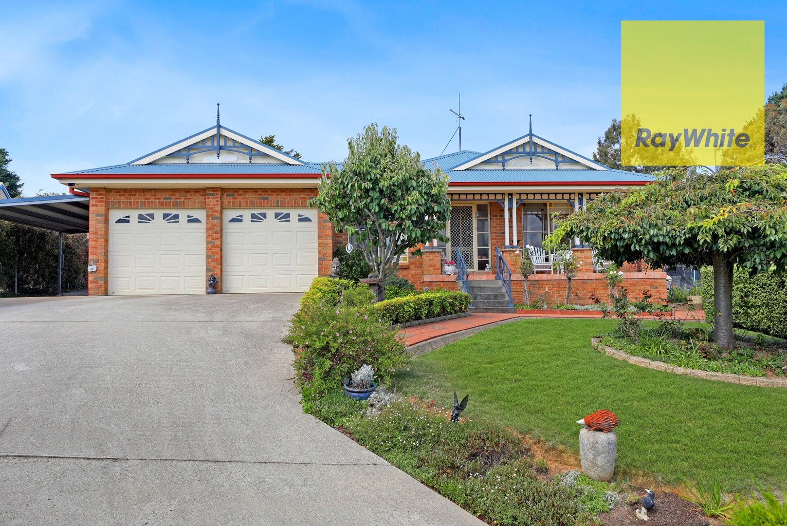 5 bedrooms House in 6 Barry Place CROOKWELL NSW, 2583