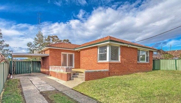3 bedrooms House in 165 Princes Highway DAPTO NSW, 2530