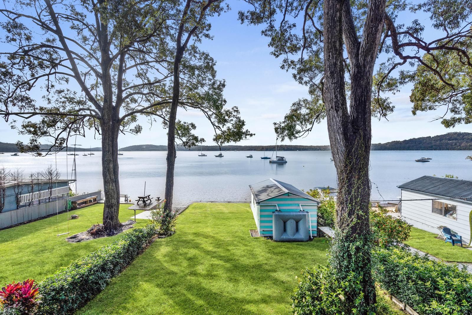 3 bedrooms House in 80 Cove Boulevard NORTH ARM COVE NSW, 2324