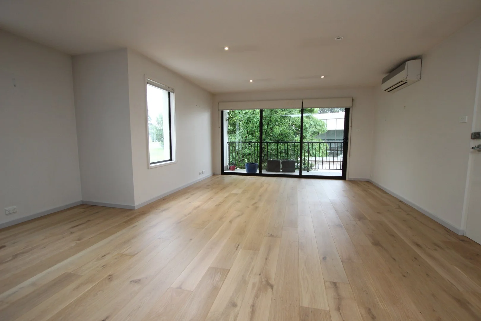 Additional image 4 of 3/39 Jerrabomberra Avenue, Narrabundah ACT 2604