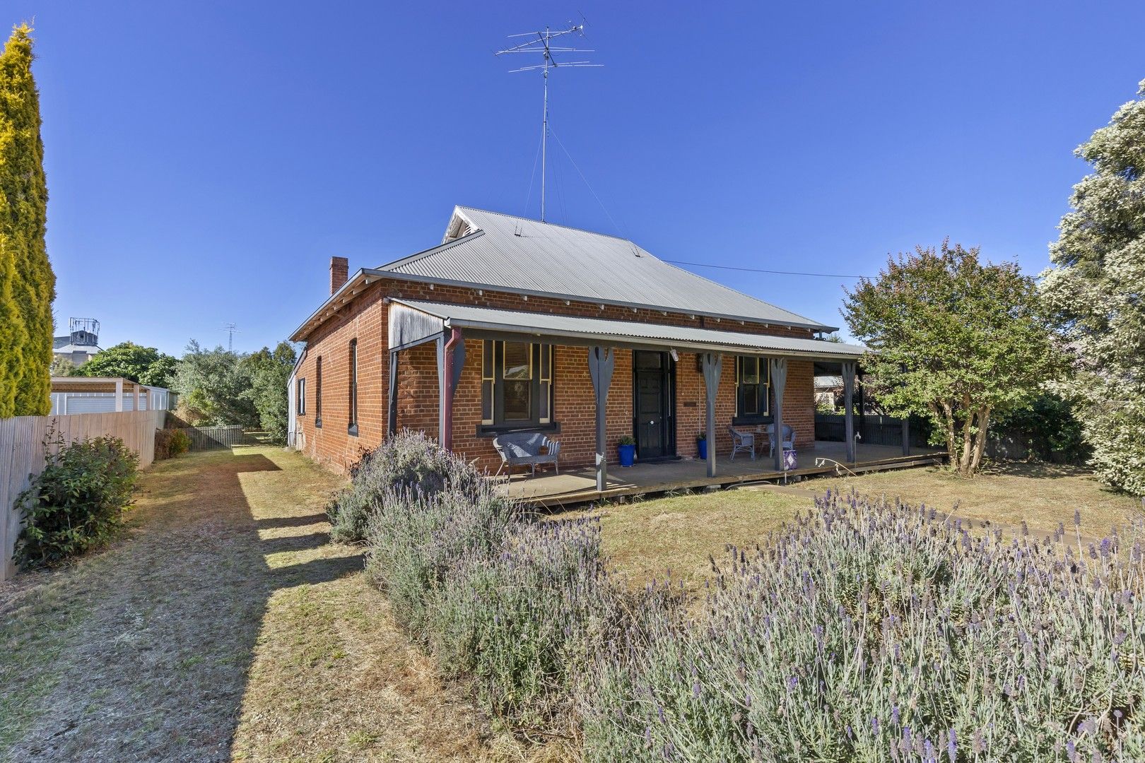 72 Drummond Street, Lockhart NSW 2656, Image 0