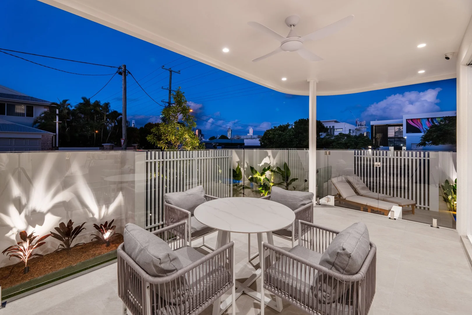 Additional image 2 of 5A Rio Vista Boulevard, Broadbeach Waters QLD 4218