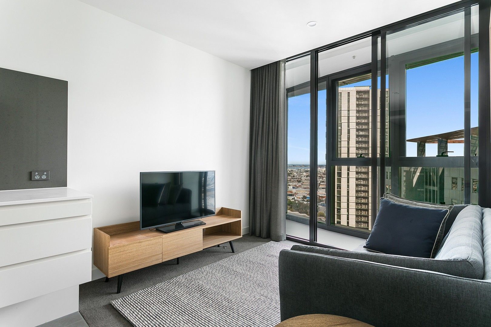 2 bedrooms Apartment / Unit / Flat in 2306/105 Clarendon St SOUTHBANK VIC, 3006