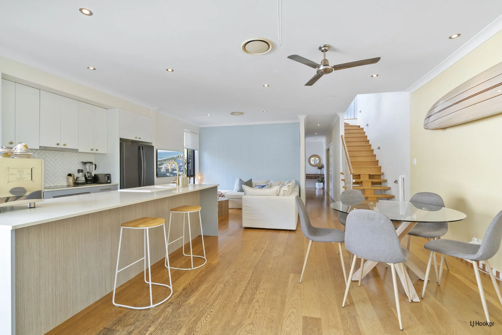 Additional image 3 of 127b Townson Avenue, Palm Beach QLD 4221