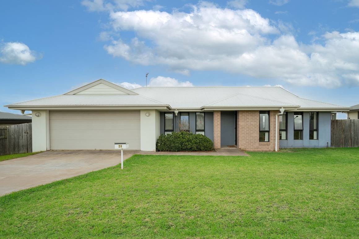 Picture of 28 Tarcoola Street, WYREEMA QLD 4352