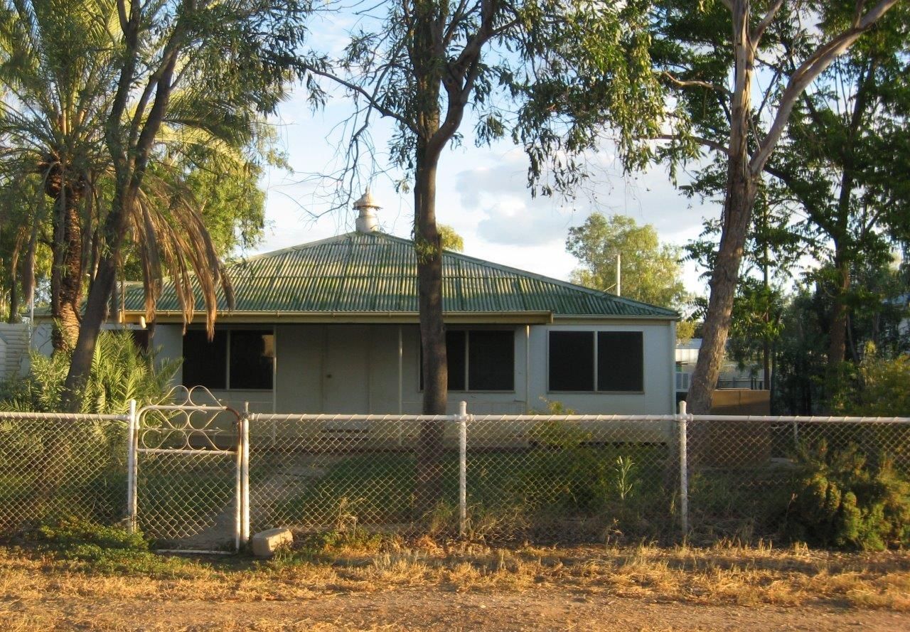 54 Cork Street, Winton QLD 4735 Domain