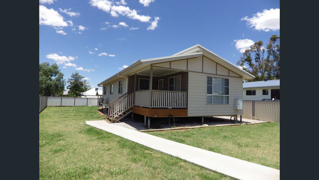 3 bedrooms House in 1/62 Hawthorne Street ROMA QLD, 4455