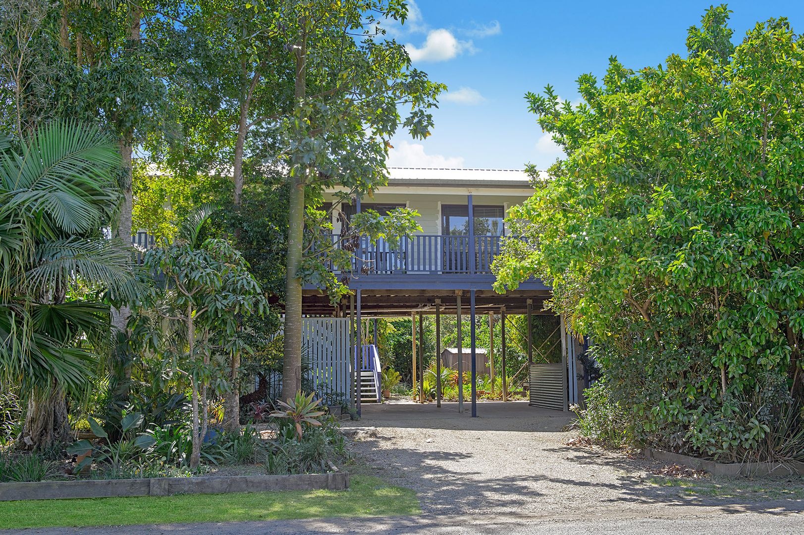 13 Shoreline Drive, North Shore NSW 2444, Image 2