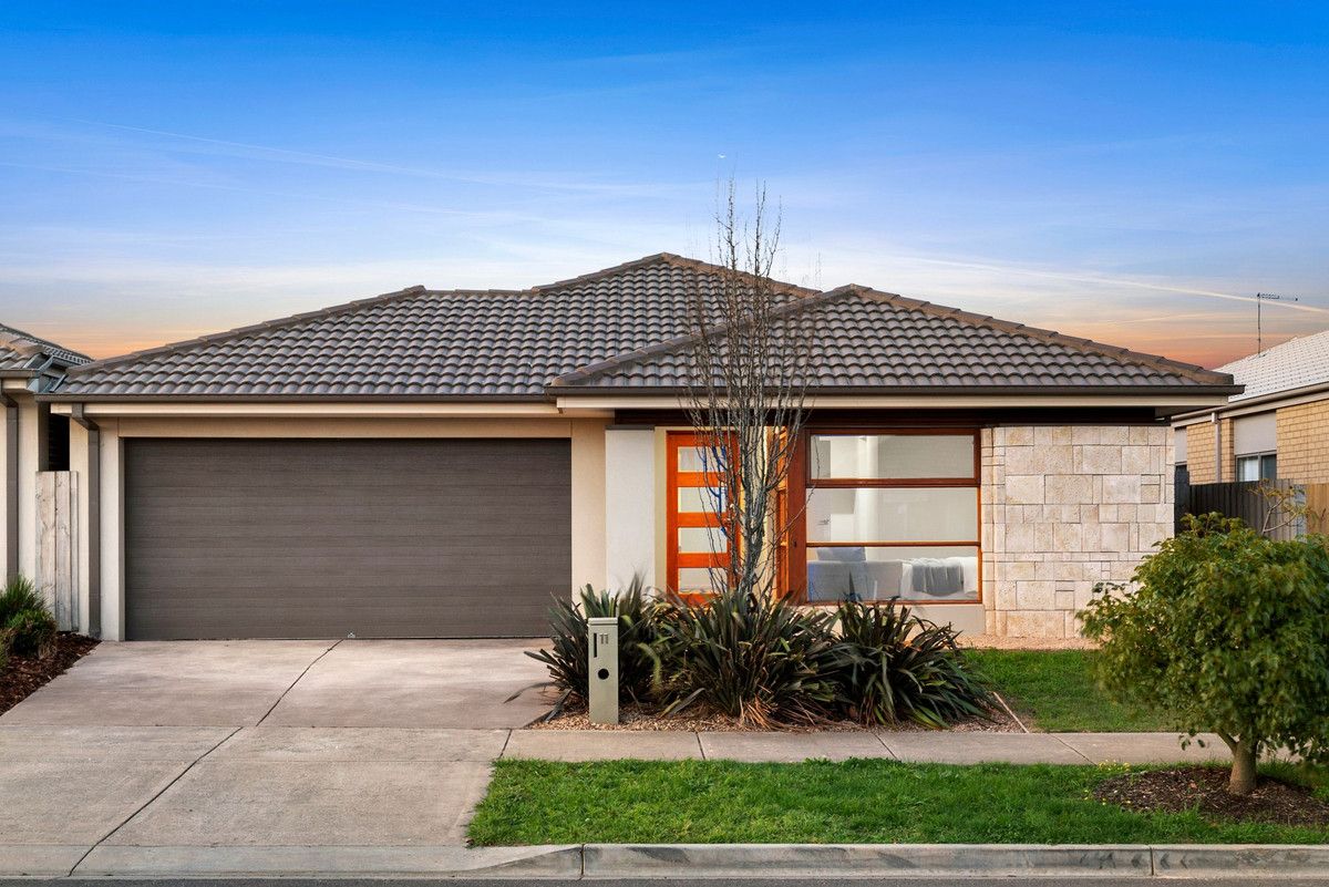 4 bedrooms House in 11 Sanderling Avenue ARMSTRONG CREEK VIC, 3217